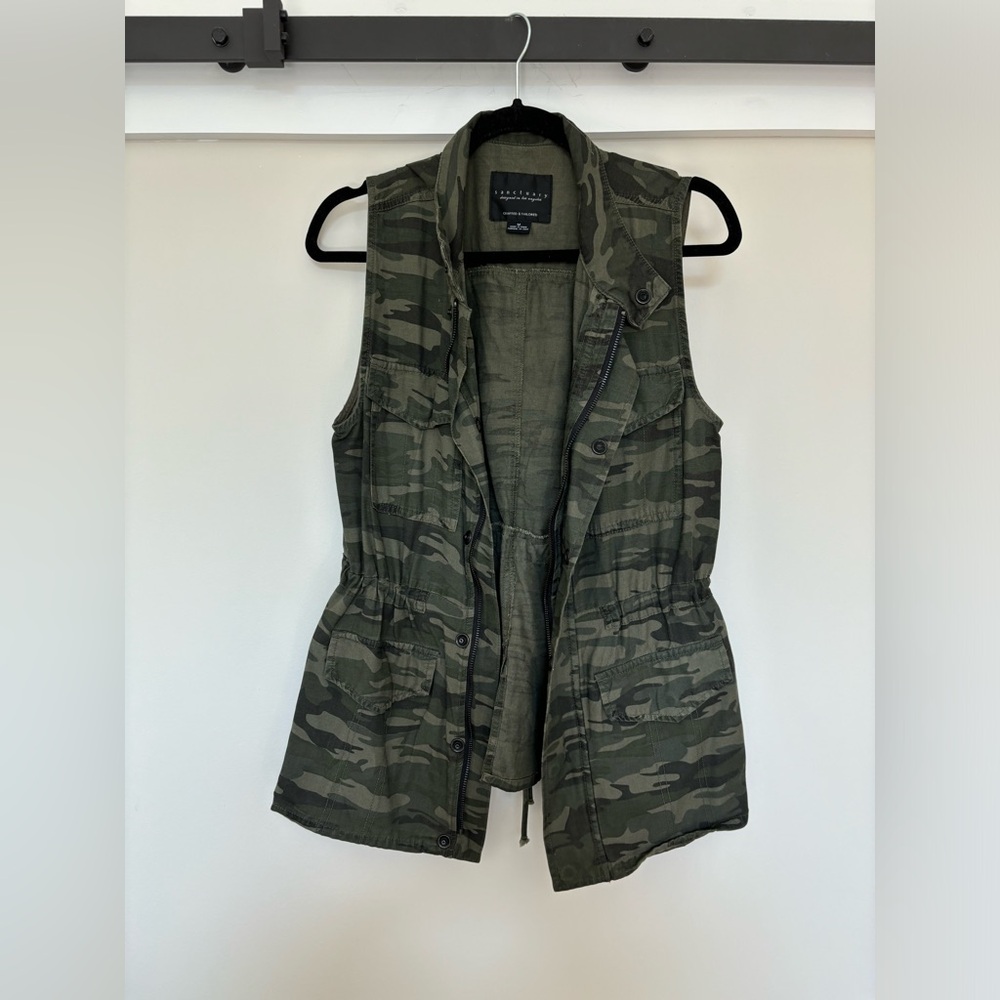 Camo Sanctuary Vest